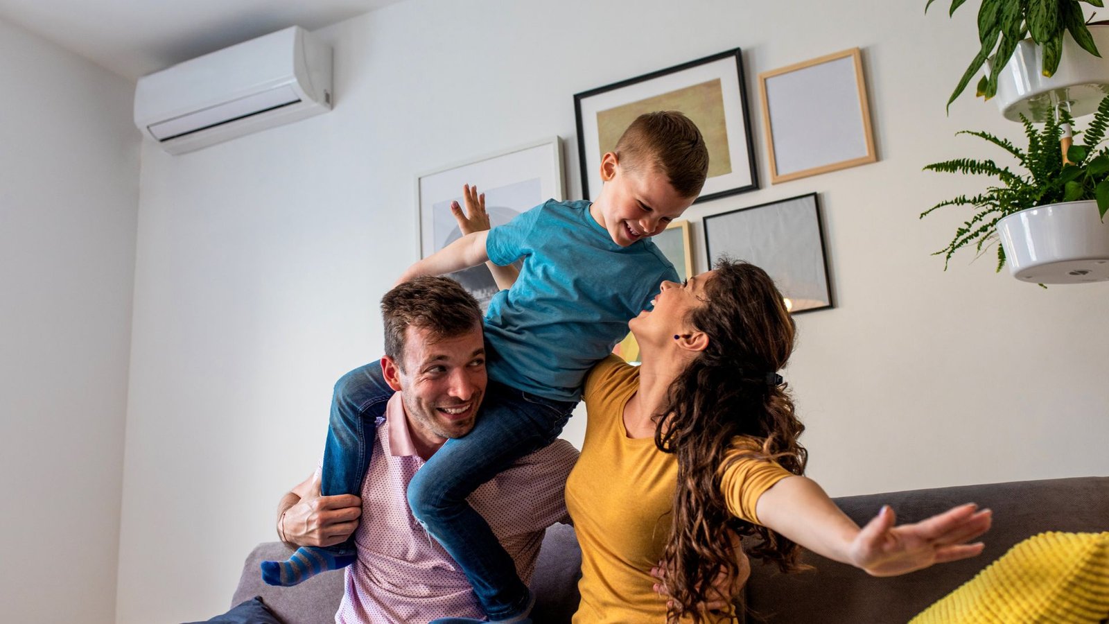 how AC affects indoor air quality